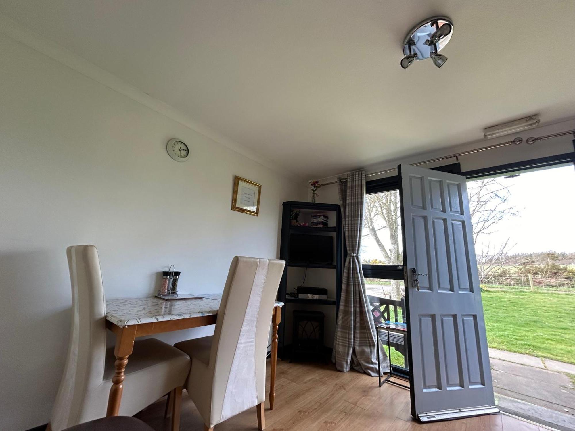 Kilcoy Chalets Muir of Ord Exteriör bild